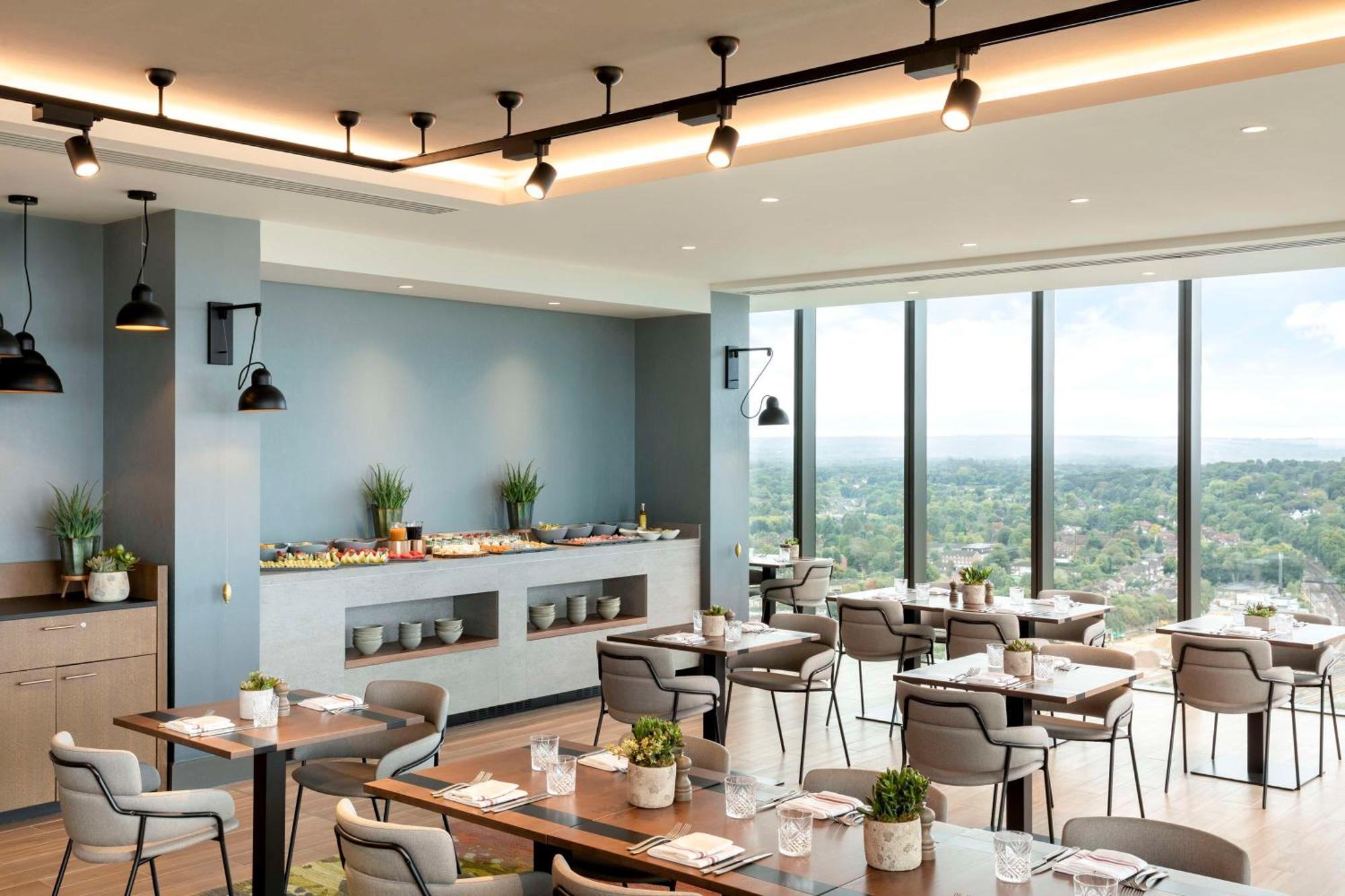 Hilton Woking酒店 外观 照片