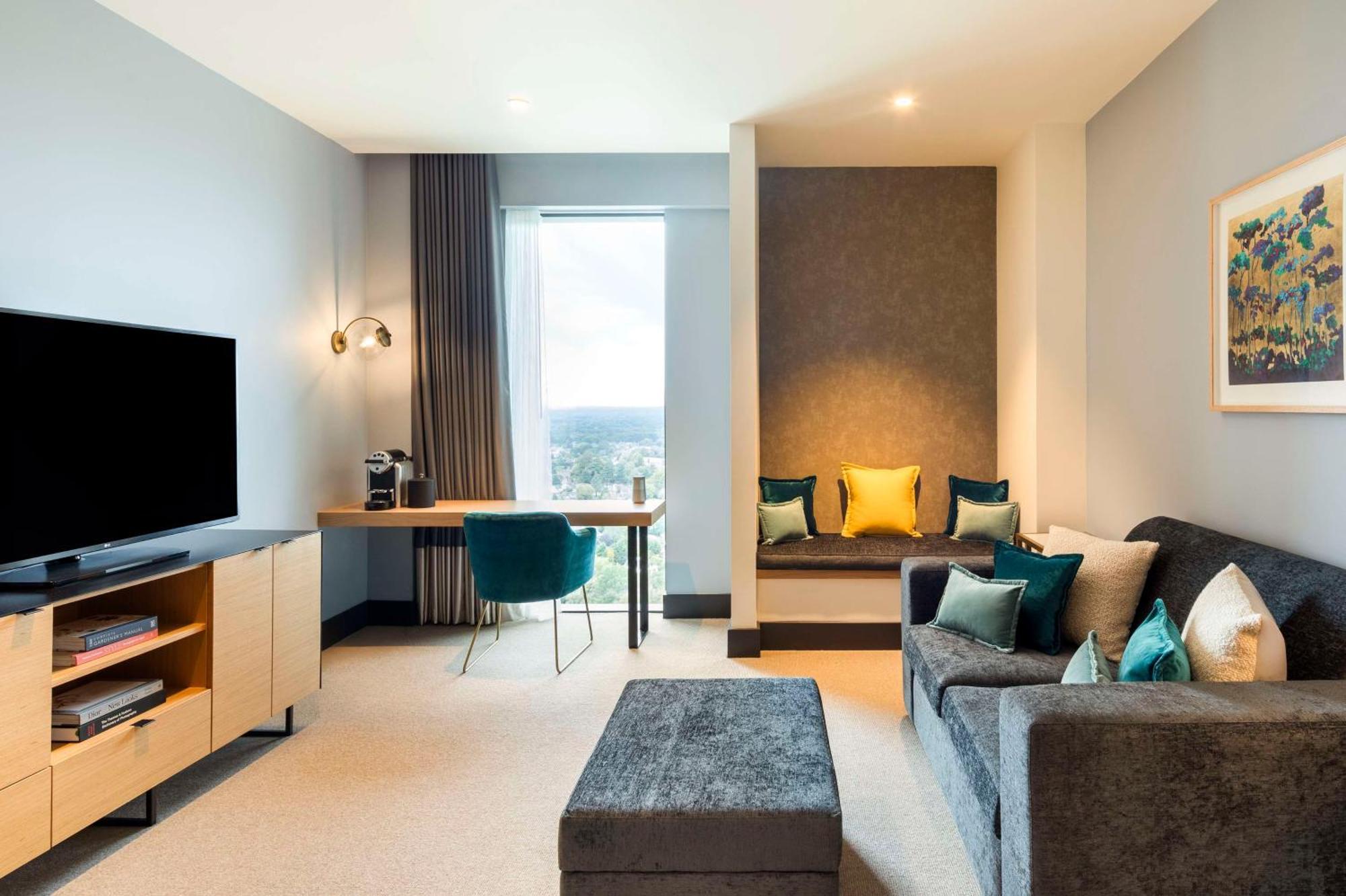 Hilton Woking酒店 外观 照片